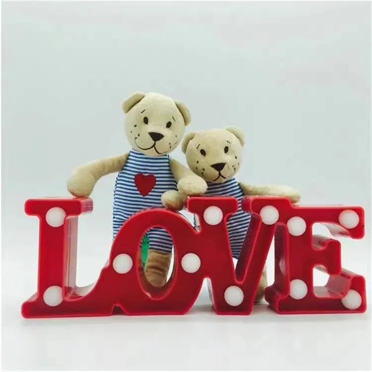 💖 Lampka LED LOVE z Sercem – romantyczna dekoracja, która tworzy wyjątkowy klimat 💖