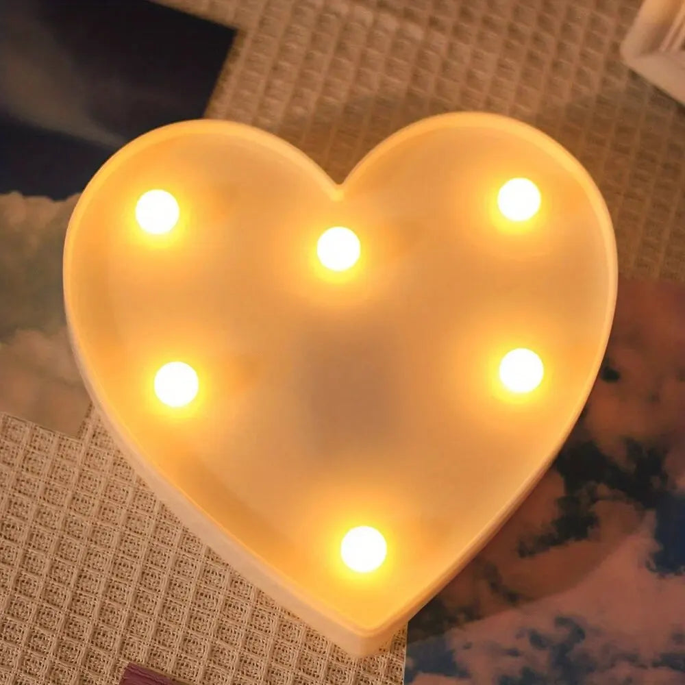 💖 Lampka LED LOVE z Sercem – romantyczna dekoracja, która tworzy wyjątkowy klimat 💖